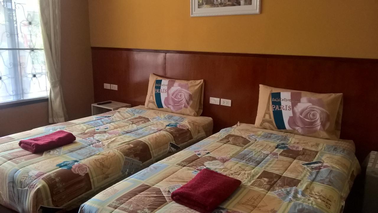 Bed and Breakfast Aiyara House Аюттхая Экстерьер фото